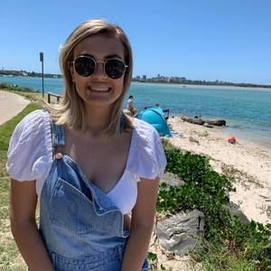 Meet your Posher, Eloise